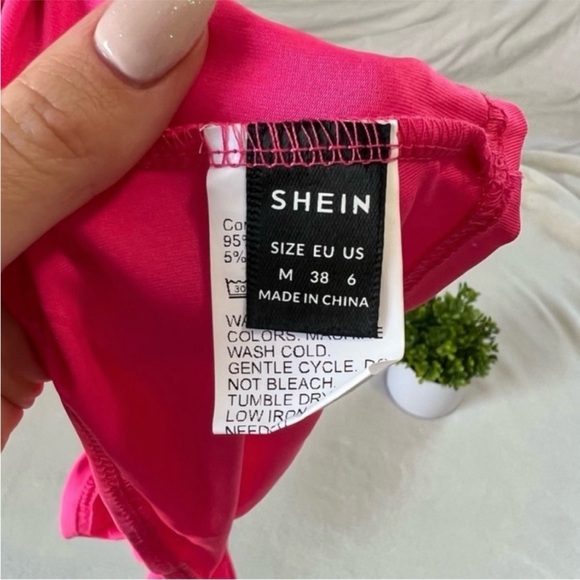 SHEIN | Top Bundle (3) - Picture 7 of 11